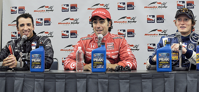 Jutsin Wilson, Dario Franchitti and Will Power during the post-qualifcation press conference. 