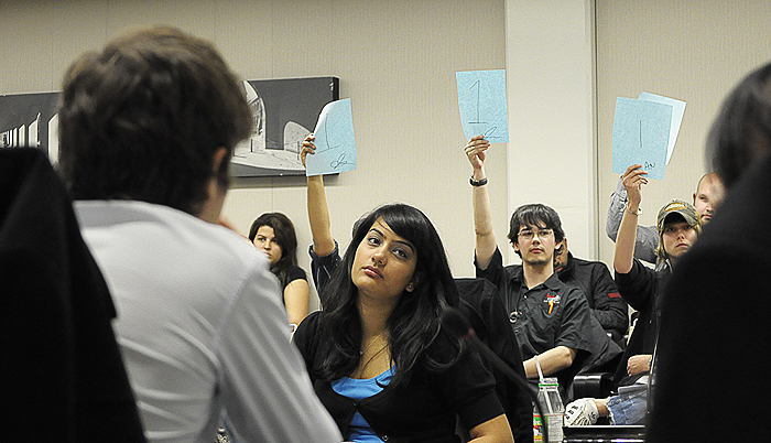 Students vote at last years UTMSU AGM, which was tainted with fraud allegations. Matthew Filipowich/Medium File Photo